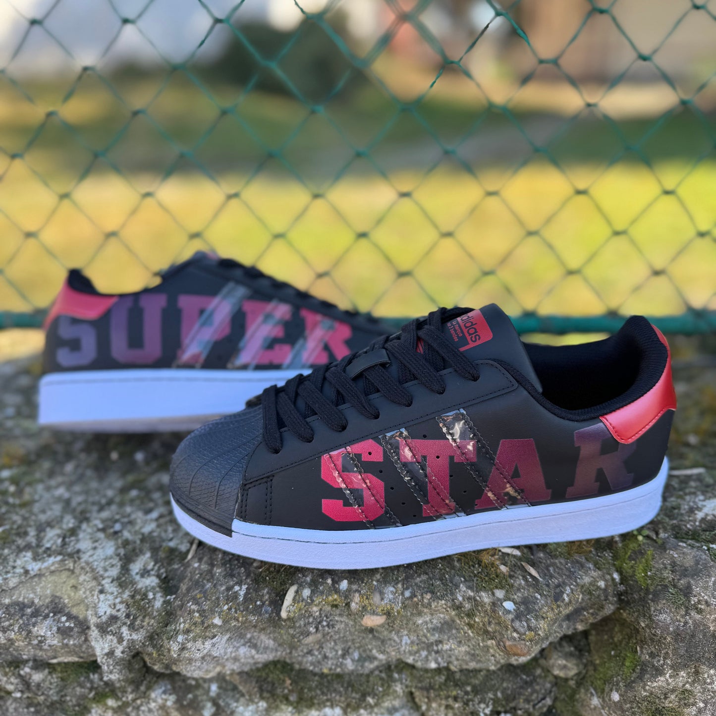 SUPERSTAR Negru-Rosu