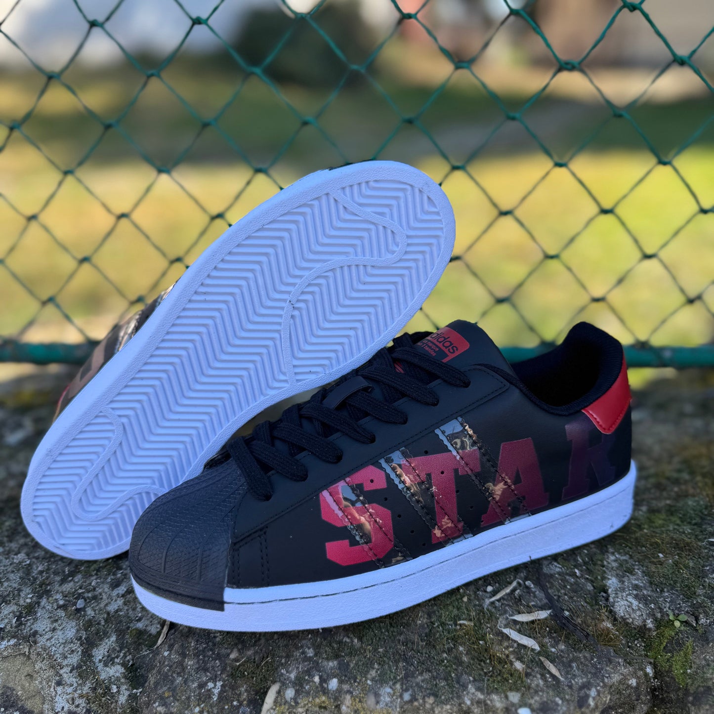 SUPERSTAR Negru-Rosu