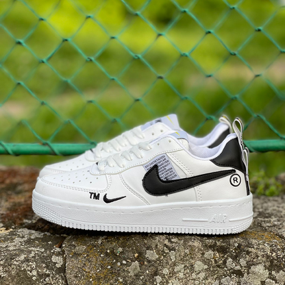 AF1 TM Low Alb-Negru