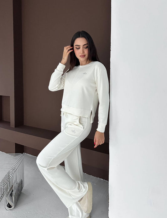 Trening Alo – Relaxed Fit – Alb Ivory