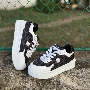 VLTN ALB-NEGRU