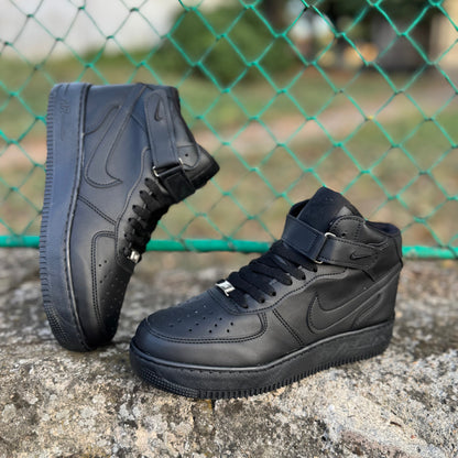 AF1 High Negru.