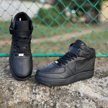 AF1 High Negru.