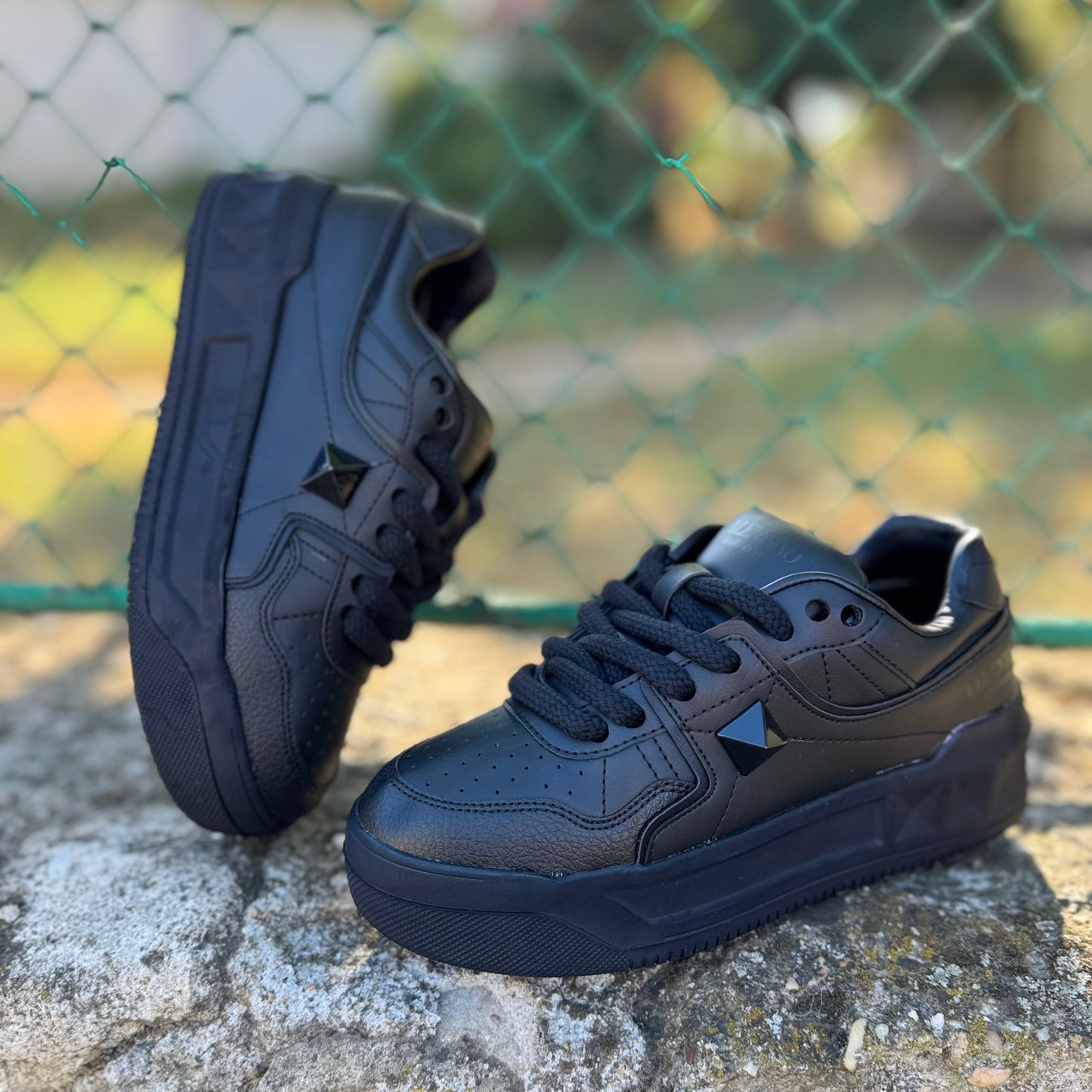 VLTN Negru